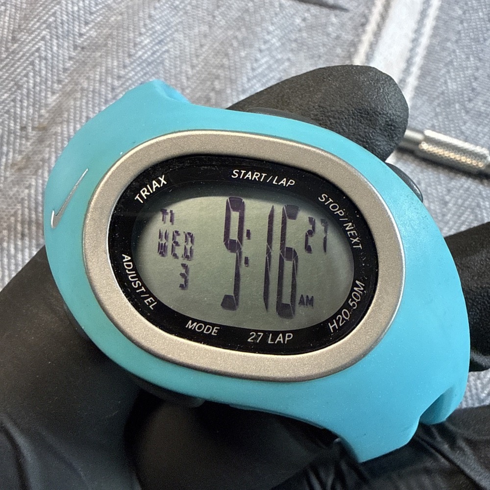 Nike WR0065 Triax S 27 Digital Alarm/Chronograph Unisex Watch 36mm